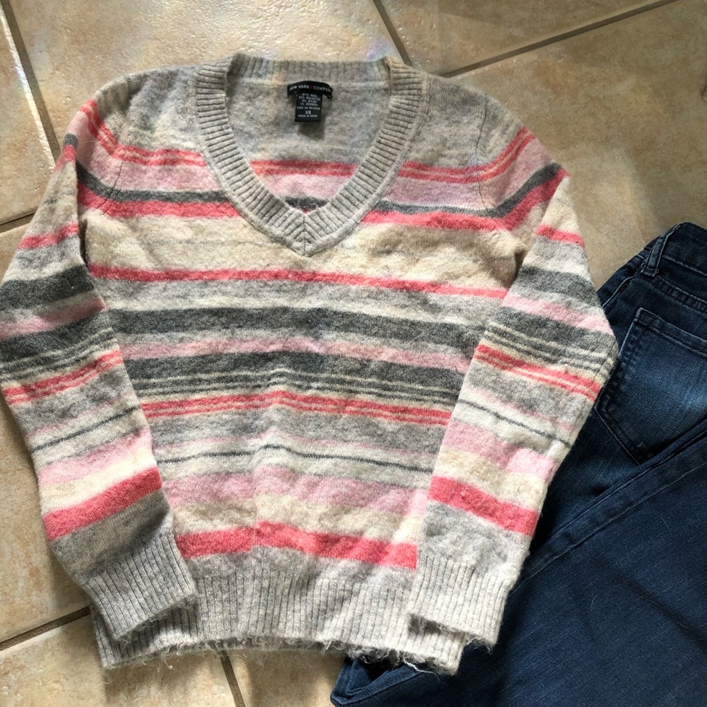 NY & Co Pink and Grey Striped sweater
